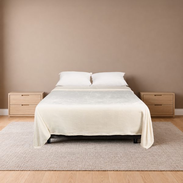 Cobija Real Tex Flannel Unicolor - Blanco