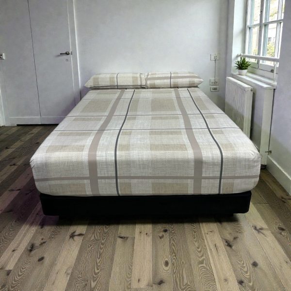 Juego de Sábanas Casa Real Tex - Cuadros Beige.