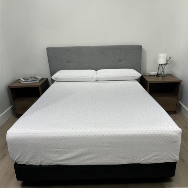 Juego de Sábanas Real Tex 180 Hilos Estampado 50% Algodón - 50% Poliéster, Estrella Gris Verde