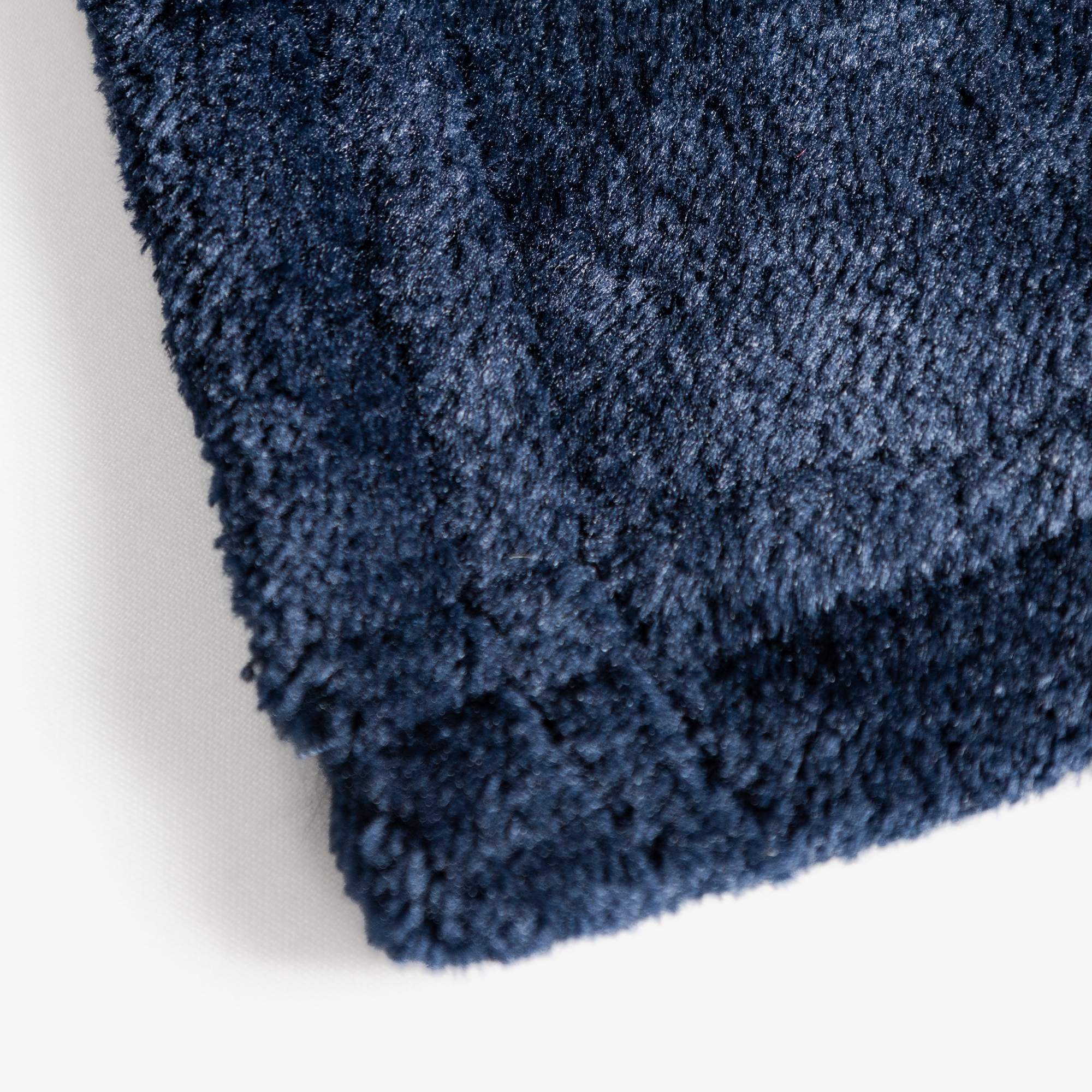 Cobija Real Tex Flannel Unicolor - Azul Petróleo - Imagen 4