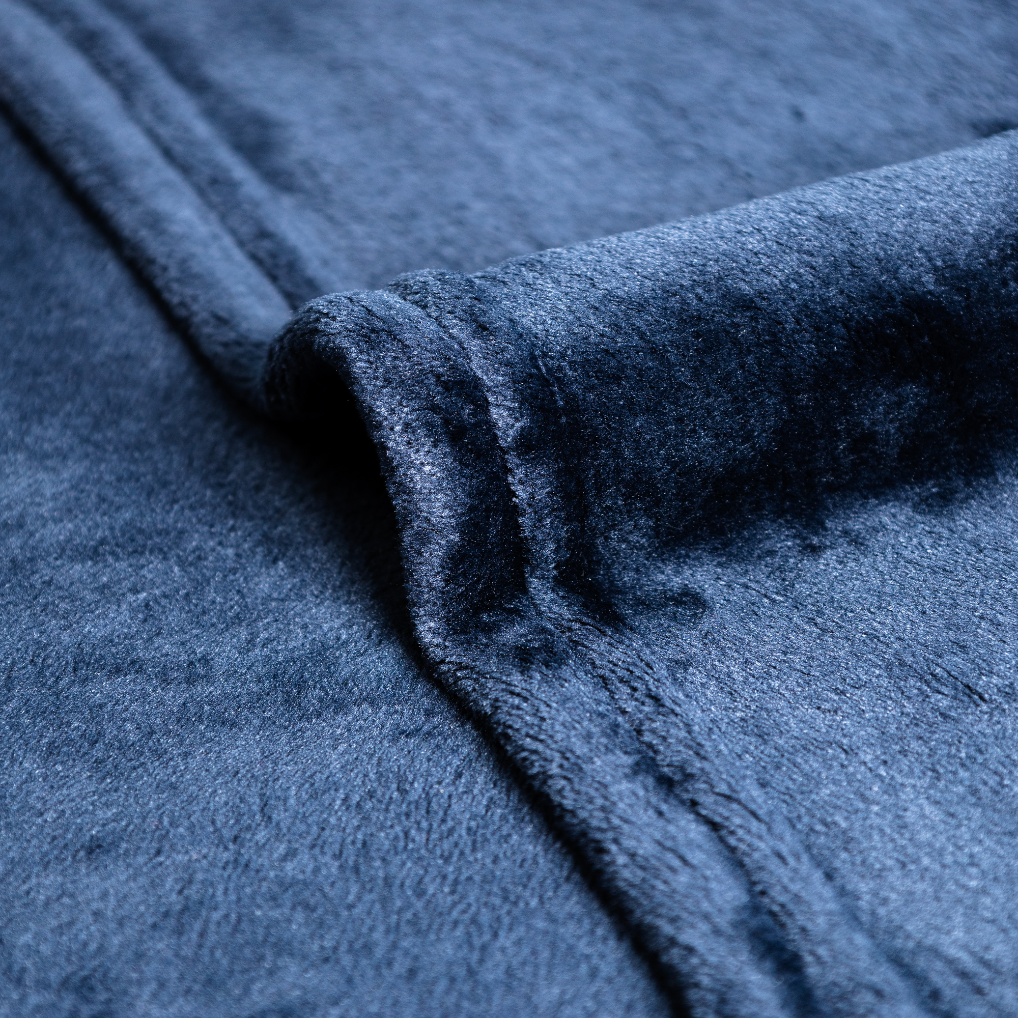 Cobija Real Tex Flannel Unicolor - Azul Petróleo - Imagen 3
