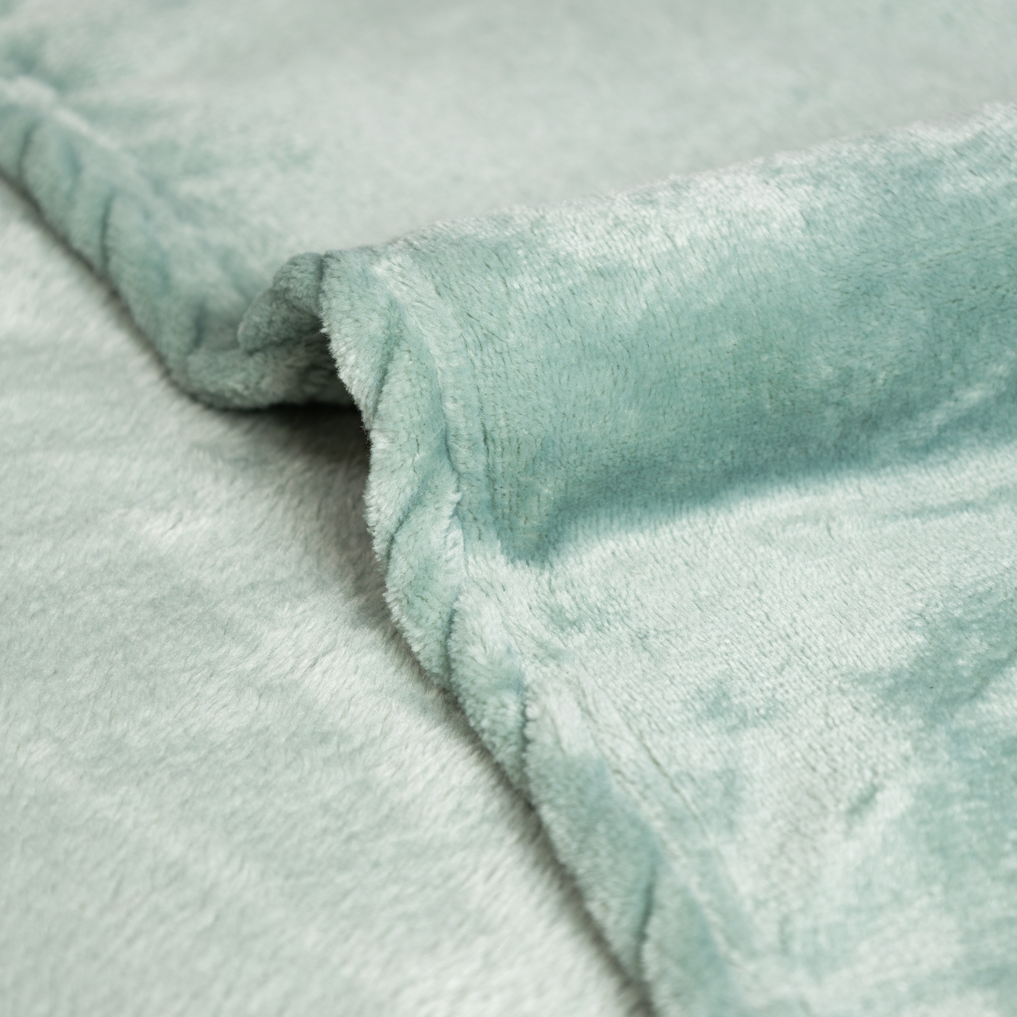 Cobija Real Tex Flannel Unicolor - Verde Oliva - Imagen 3